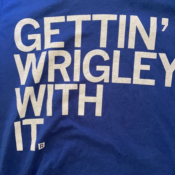 Cubs Wrigley tee - Picture 2 of 3